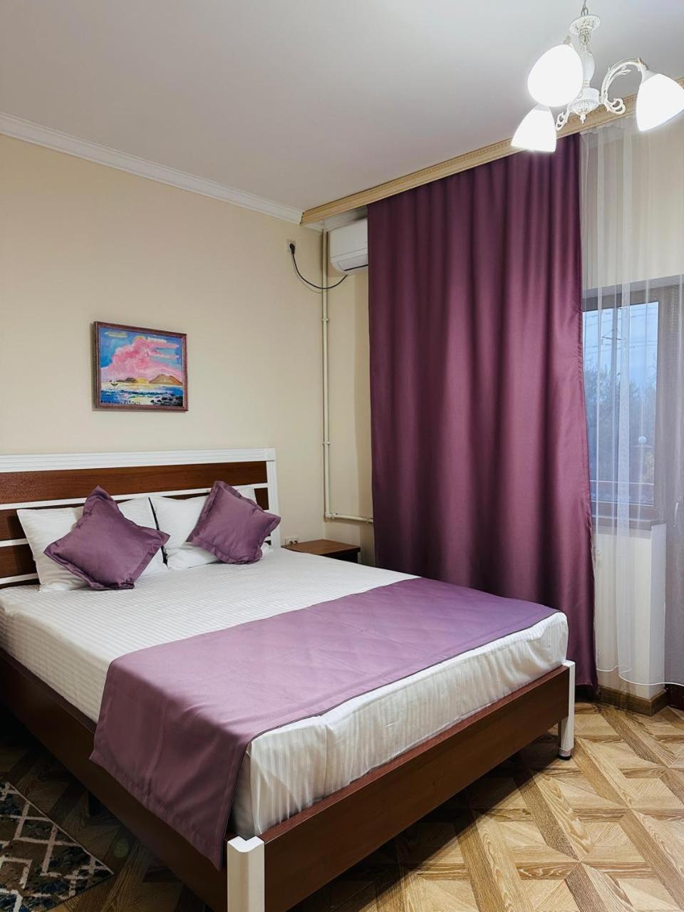 Гостиница Asan Ali Kapchagay Esterno foto